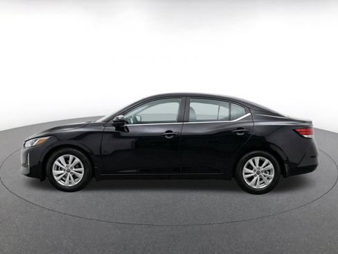 Used 2025 Nissan Sentra S FWD image 4