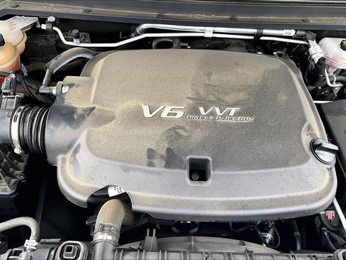 Used 2022 Chevrolet Colorado Z71 AWD/4WD image 33
