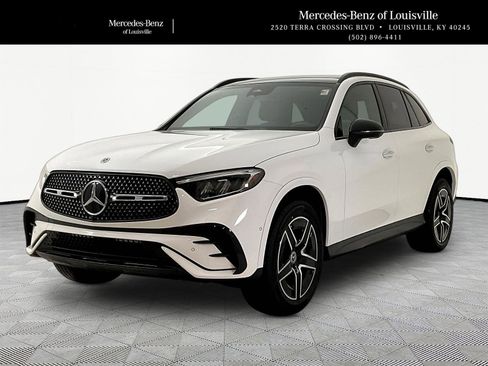 Used 2024 Mercedes-Benz GLC 300 4MATIC w/ AMG Line image 1