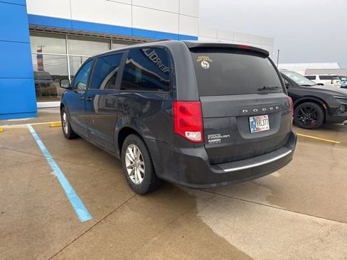 Used 2013 Dodge Grand Caravan SXT FWD image 3