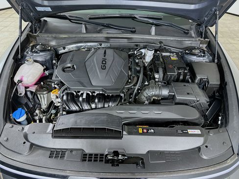 Used 2025 Hyundai Sonata SEL FWD image 31