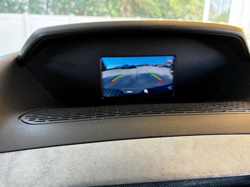 Used 2019 Ford Transit 150 XLT image 21