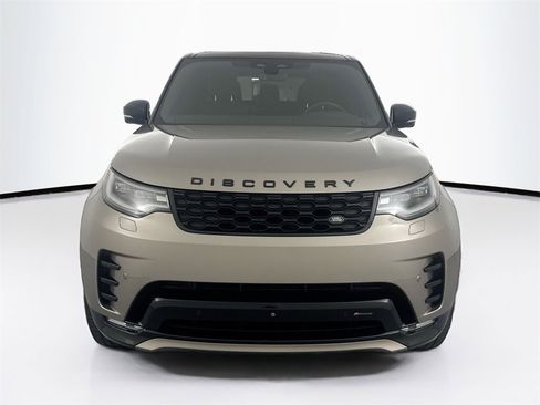 Used 2023 Land Rover Discovery S R-Dynamic image 2