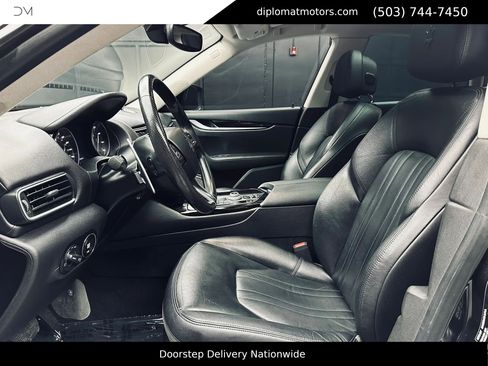 Used 2022 Maserati Levante GT image 18