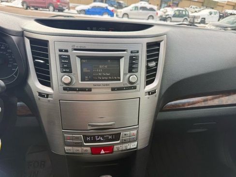Used 2014 Subaru Legacy 2.5i Limited image 20