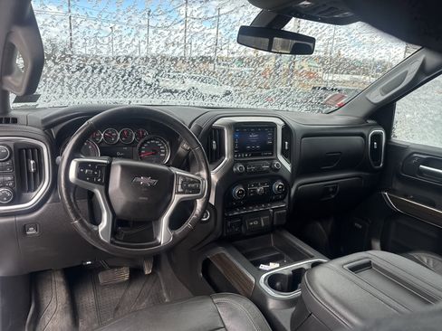 Used 2020 Chevrolet Silverado 1500 LT Trail Boss image 14