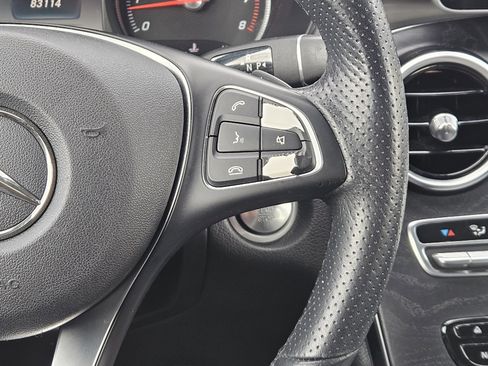 Used 2019 Mercedes-Benz GLC 300 image 28