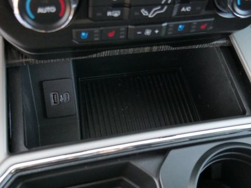 Used 2021 Ford F250 Lariat w/ Chrome Package image 57