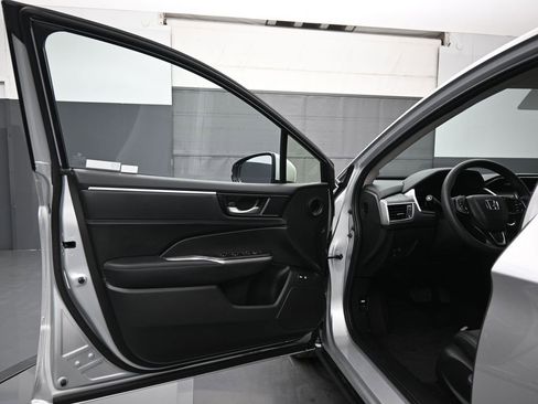 Used 2019 Honda Clarity Plug-In Hybrid image 8