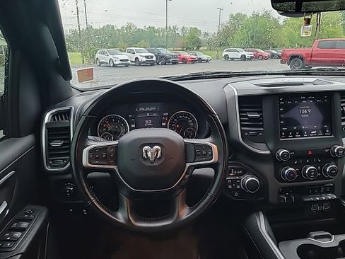 Used 2021 RAM 1500 Big Horn AWD/4WD image 6