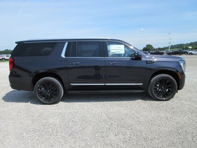 New 2026 GMC Yukon XL Elevation w/ Elevation Premium Package