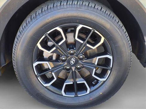Used 2023 Hyundai Santa Cruz SEL w/ Activity Package FWD image 23
