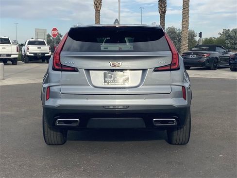 Used 2024 Cadillac XT4 Premium Luxury image 29
