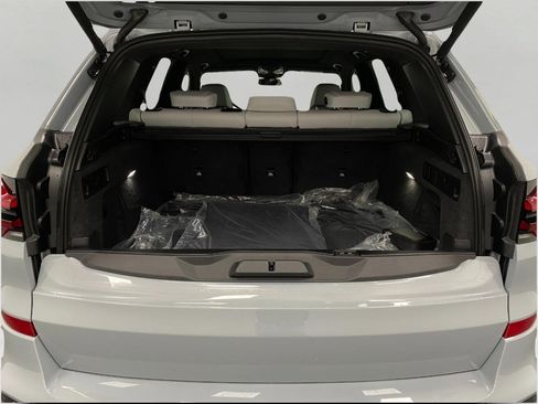 New 2026 BMW X5 xDrive50e AWD/4WD image 41
