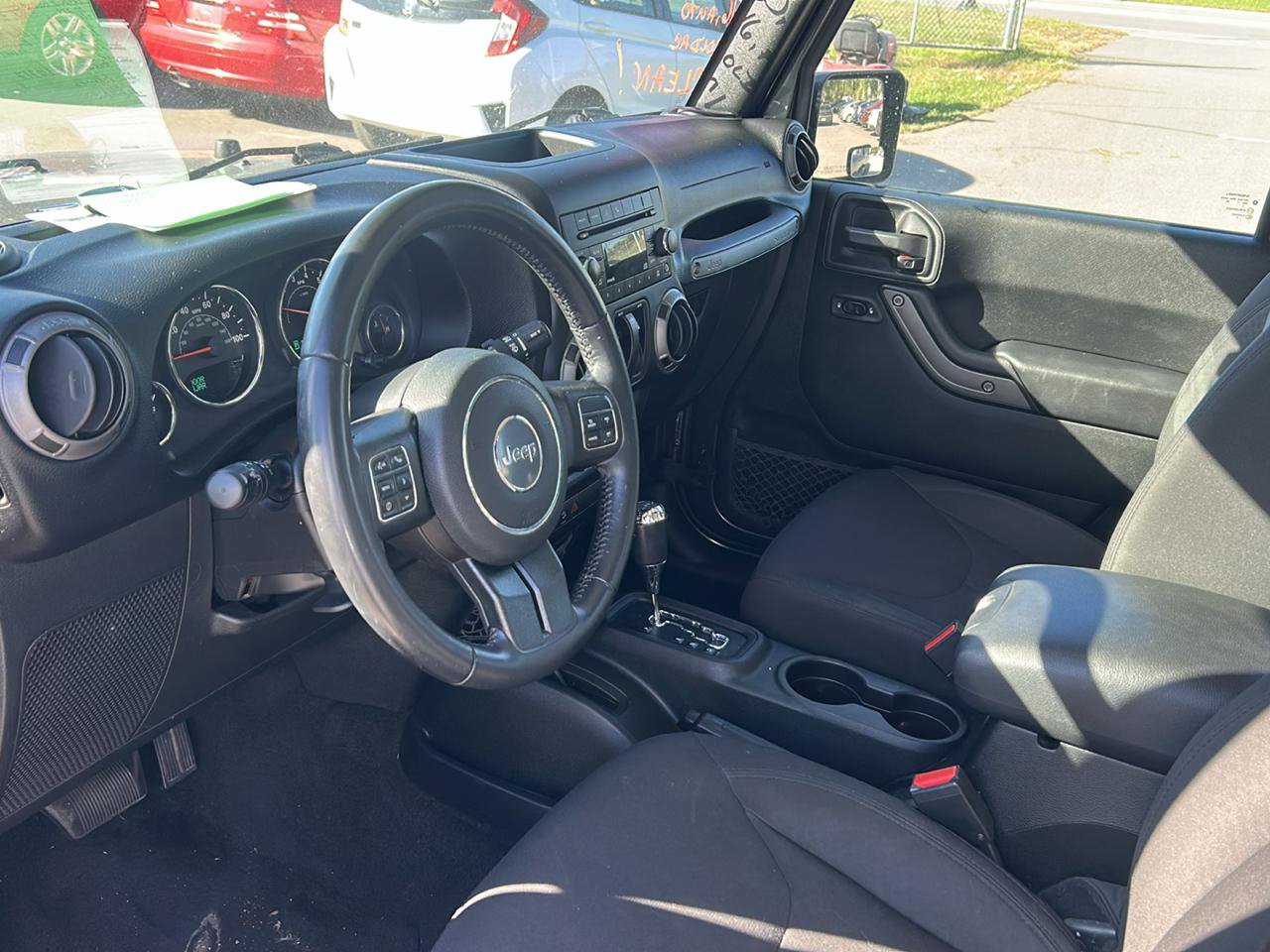 Used 2017 Jeep Wrangler Sport w/ Quick Order Package 24S AWD/4WD image 9
