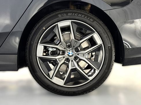 Used 2026 BMW 530i w/ Premium Package image 11