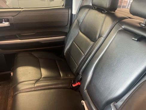 Used 2017 Toyota Tundra SR5 w/ SR5 Upgrade Package image 16