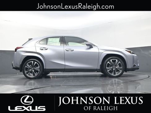 New 2026 Lexus UX 300h FWD image 21