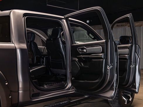 Used 2019 RAM 1500 Big Horn AWD/4WD image 28