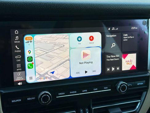 Used 2019 Porsche Macan image 38