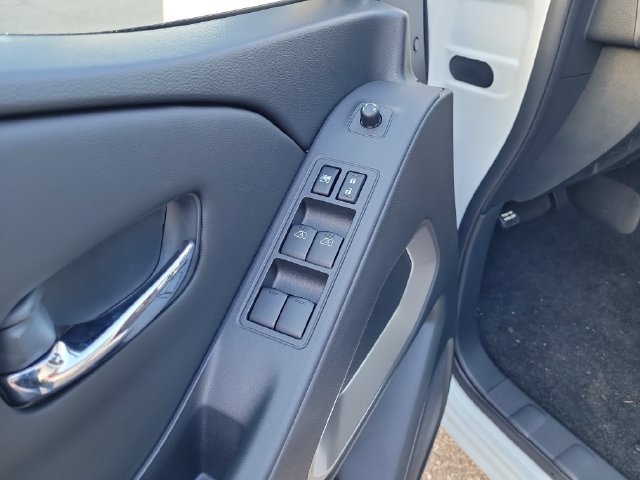New 2027 Nissan Frontier SV RWD image 14
