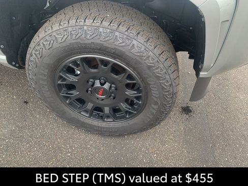 Used 2026 Toyota Tacoma SR5 AWD/4WD image 6