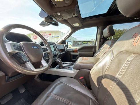 Used 2016 Ford F150 King Ranch w/ Equipment Group 601A Luxury AWD/4WD image 10