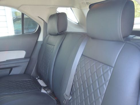 Used 2011 Chevrolet Equinox LT w/ Driver Convenience Package FWD image 15