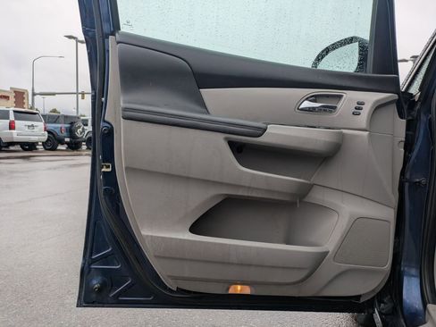 Used 2015 Honda Odyssey Touring image 14