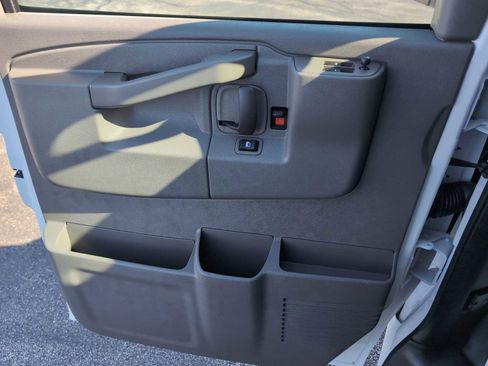 New 2026 Chevrolet Express 2500 w/ Driver Convenience Package RWD image 28