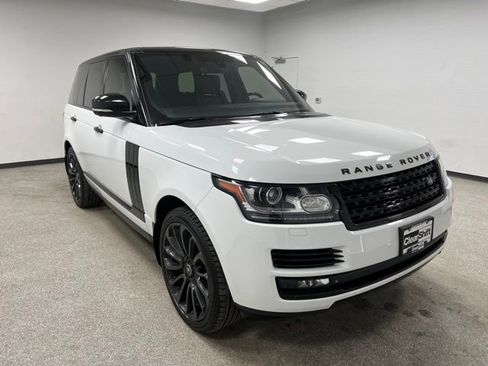 Used 2015 Land Rover Range Rover Supercharged AWD/4WD image 2