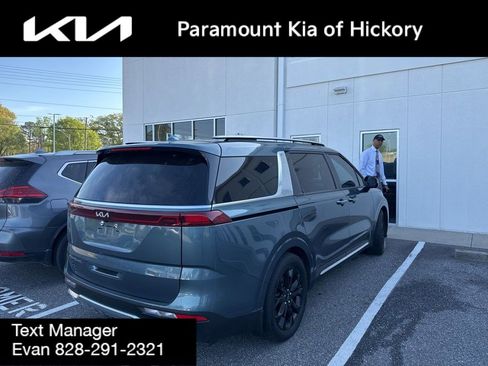 Used 2022 Kia Carnival SX Prestige w/ Paint Protection Package image 4