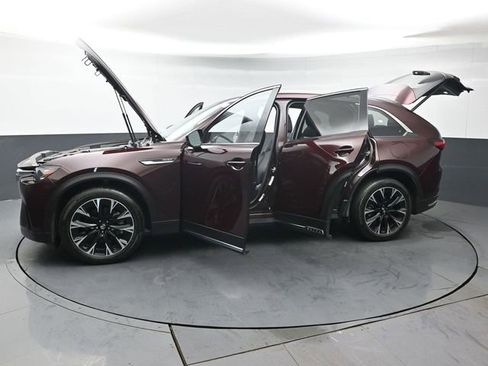 Used 2024 MAZDA CX-90 Plug-In Hybrid w/ Premium Pkg AWD/4WD image 46