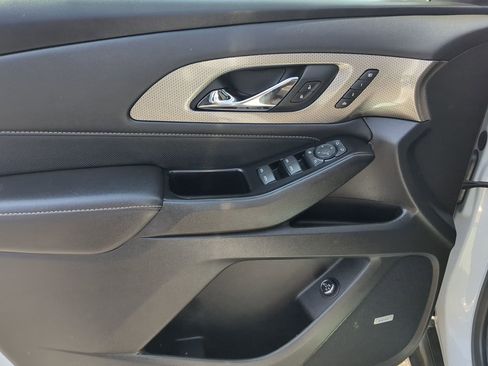 Used 2022 Chevrolet Traverse Premier w/ Redline Edition image 11