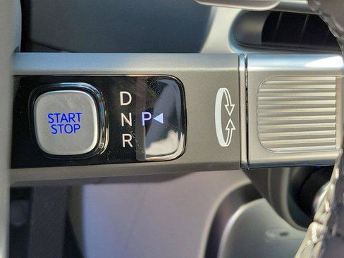 New 2026 Hyundai Ioniq 9 SEL image 18