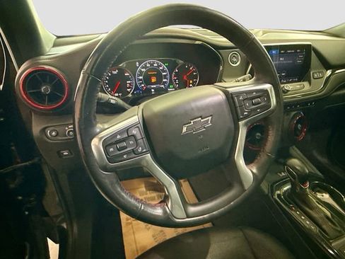Used 2021 Chevrolet Blazer RS w/ Enhanced Convenience Package FWD image 12