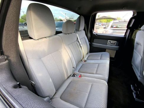 Used 2011 Ford F150 XLT w/ XLT Chrome Pkg image 16