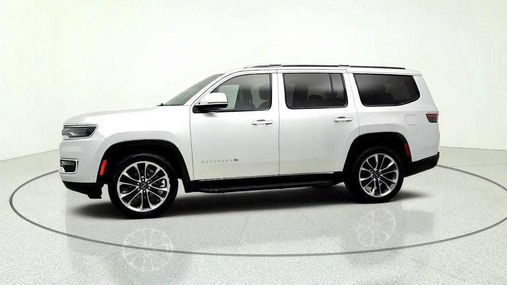 Used 2022 Jeep Wagoneer Series II w/ Premium Group I AWD/4WD image 8