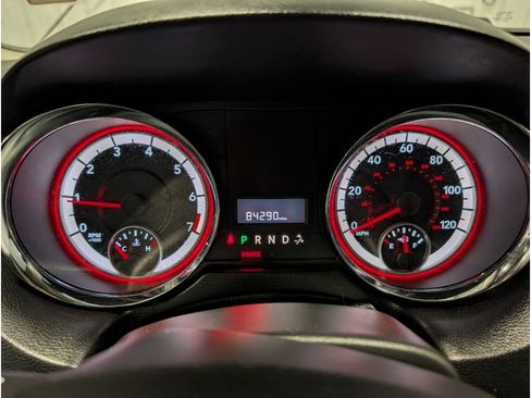 Used 2014 Dodge Grand Caravan American Value Package w/ UConnect Hands-Free Group image 17