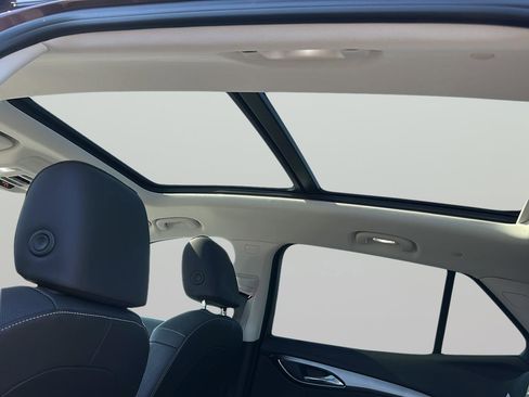 Used 2024 Buick Envision Sport Touring image 19