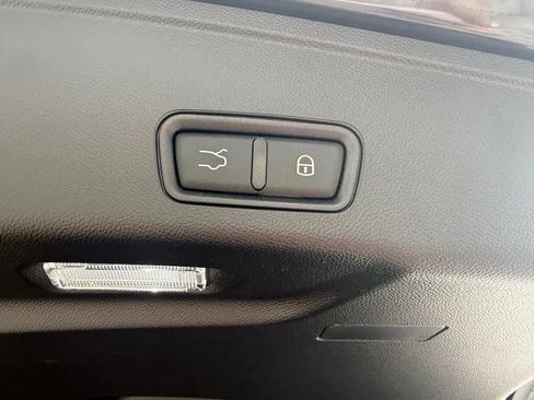 Certified 2023 Maserati Grecale Modena AWD/4WD image 16