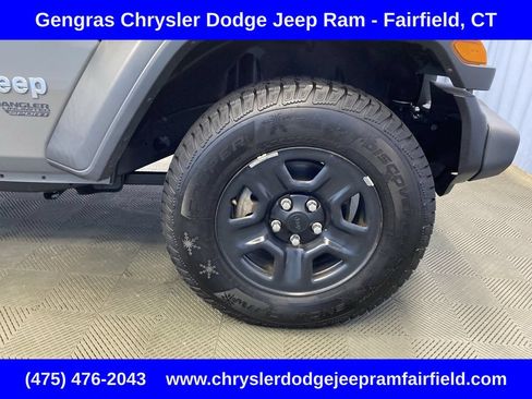 Used 2021 Jeep Wrangler Unlimited Sport AWD/4WD image 40