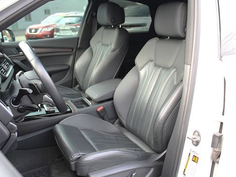 Used 2022 Audi Q5 2.0T Premium Plus AWD/4WD image 6