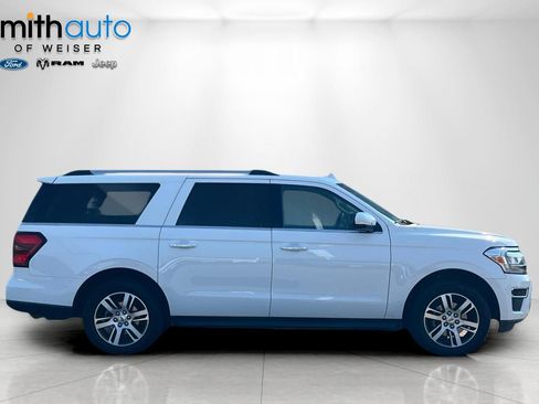 Used 2024 Ford Expedition Max Limited AWD/4WD image 3