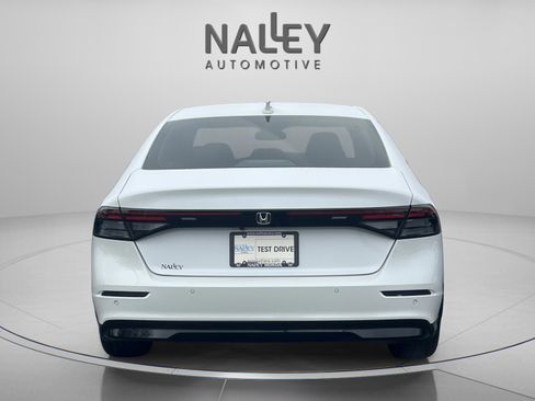 Used 2025 Honda Accord Touring image 5