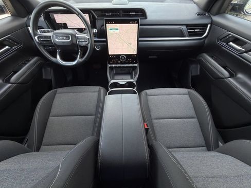 Used 2025 GMC Terrain Elevation FWD image 10
