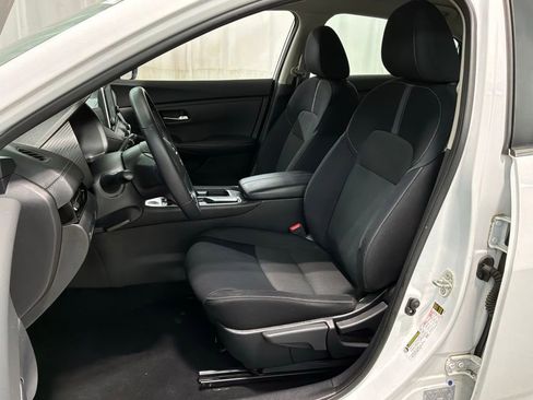 Used 2020 Nissan Sentra SV FWD image 18