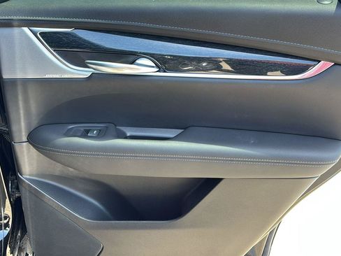 Certified 2023 Cadillac XT5 Premium Luxury FWD image 21