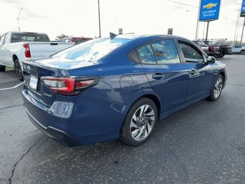 Used 2024 Subaru Legacy Limited AWD/4WD image 8