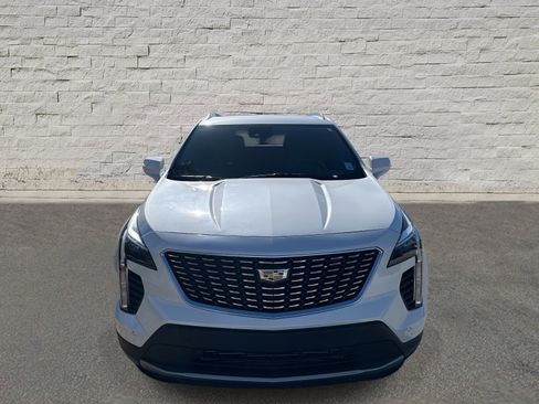 Used 2021 Cadillac XT4 Premium Luxury w/ Driver Awareness Package image 8